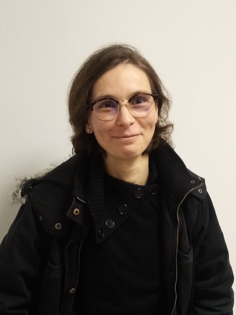 Isabelle auxiliaire de vie pour la garde itinérante de nuit de viexidom